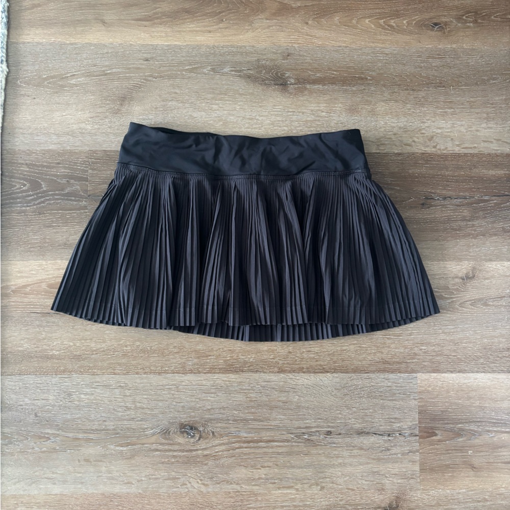 Lululemon pleated skirt